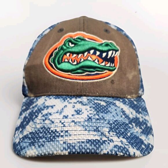Other - Collegiate Vtg FLORIDA GATORS Adjustable Snapback Hat Cap Digital Style Camo